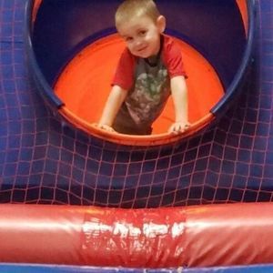 Meet your Posher, Dilan